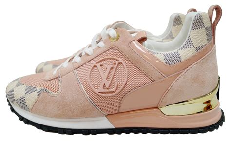 run away sneaker louis vuitton roze|louis vuitton runaway sneakers price.